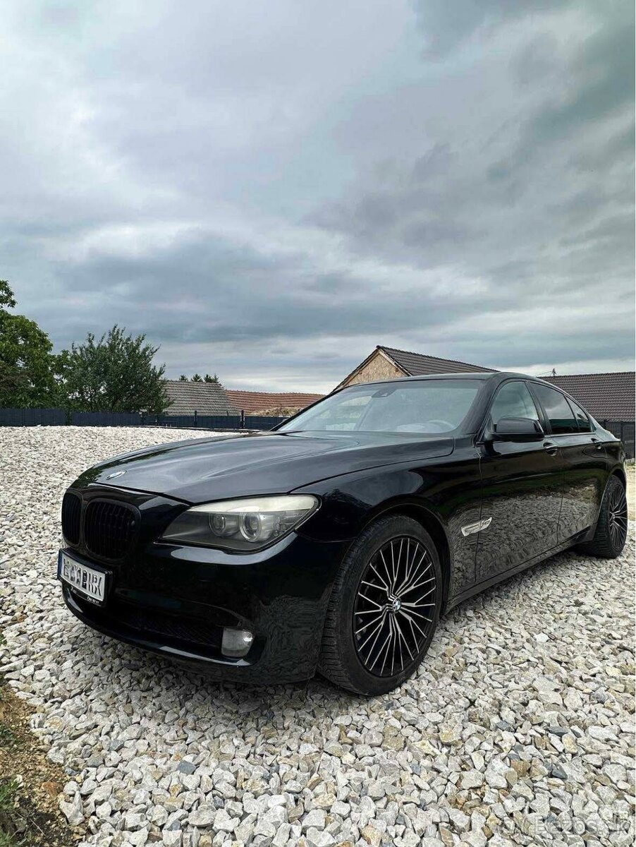 BMW 730d luxusná výbava , virtual cockpit - 2