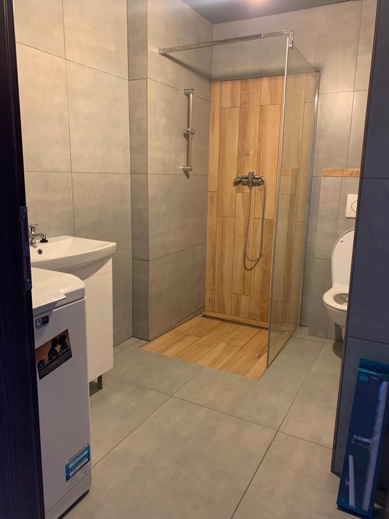 Ponúkam do prenajmu izbu - 2