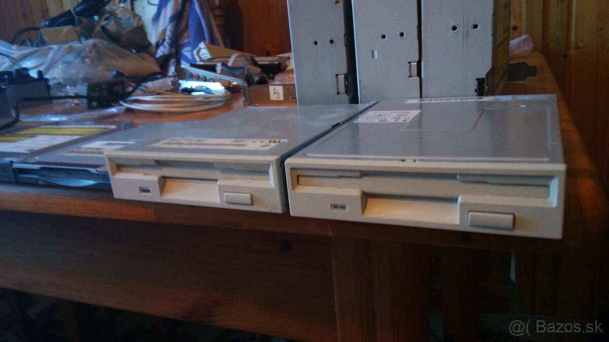 CD/DVD/Floppy,čítačka kariet - Vypratanie - 2