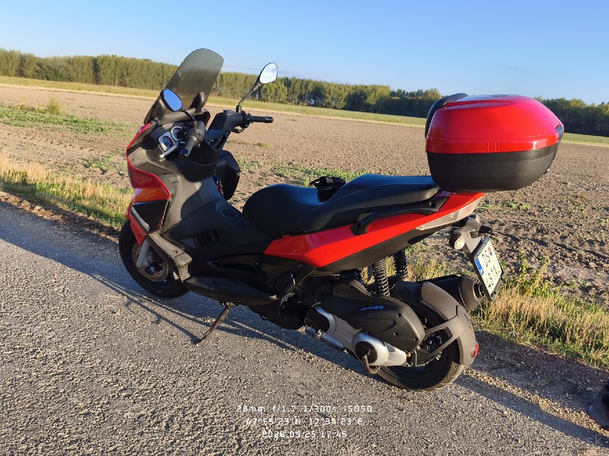 Predam Elado Gilera nexus 300 - 2