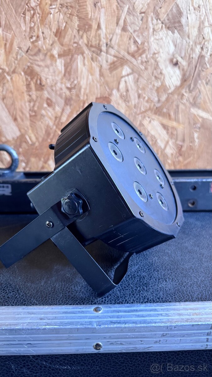 Predám LED PAR WiFi – 9 ks - 2