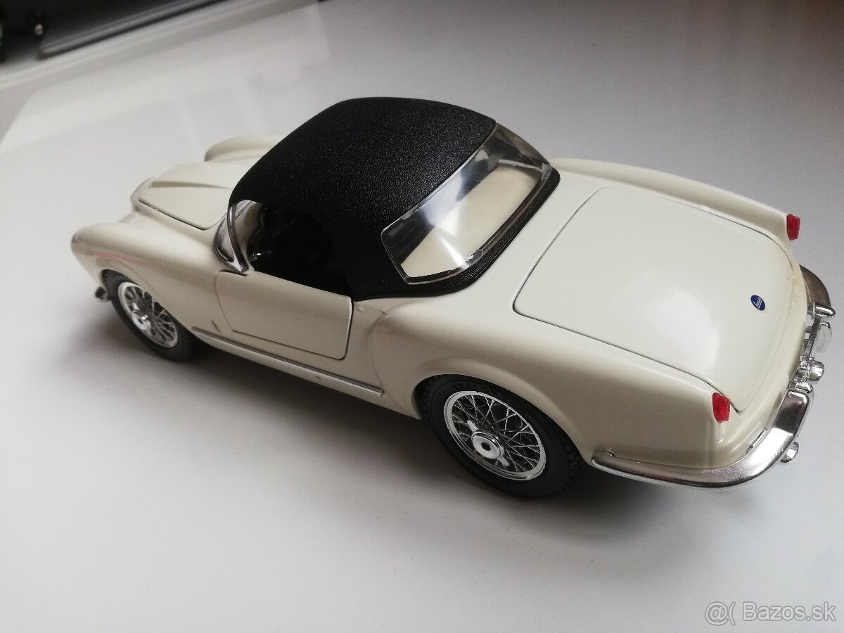 1:18 LANCIA Aurelia Bburago - 2