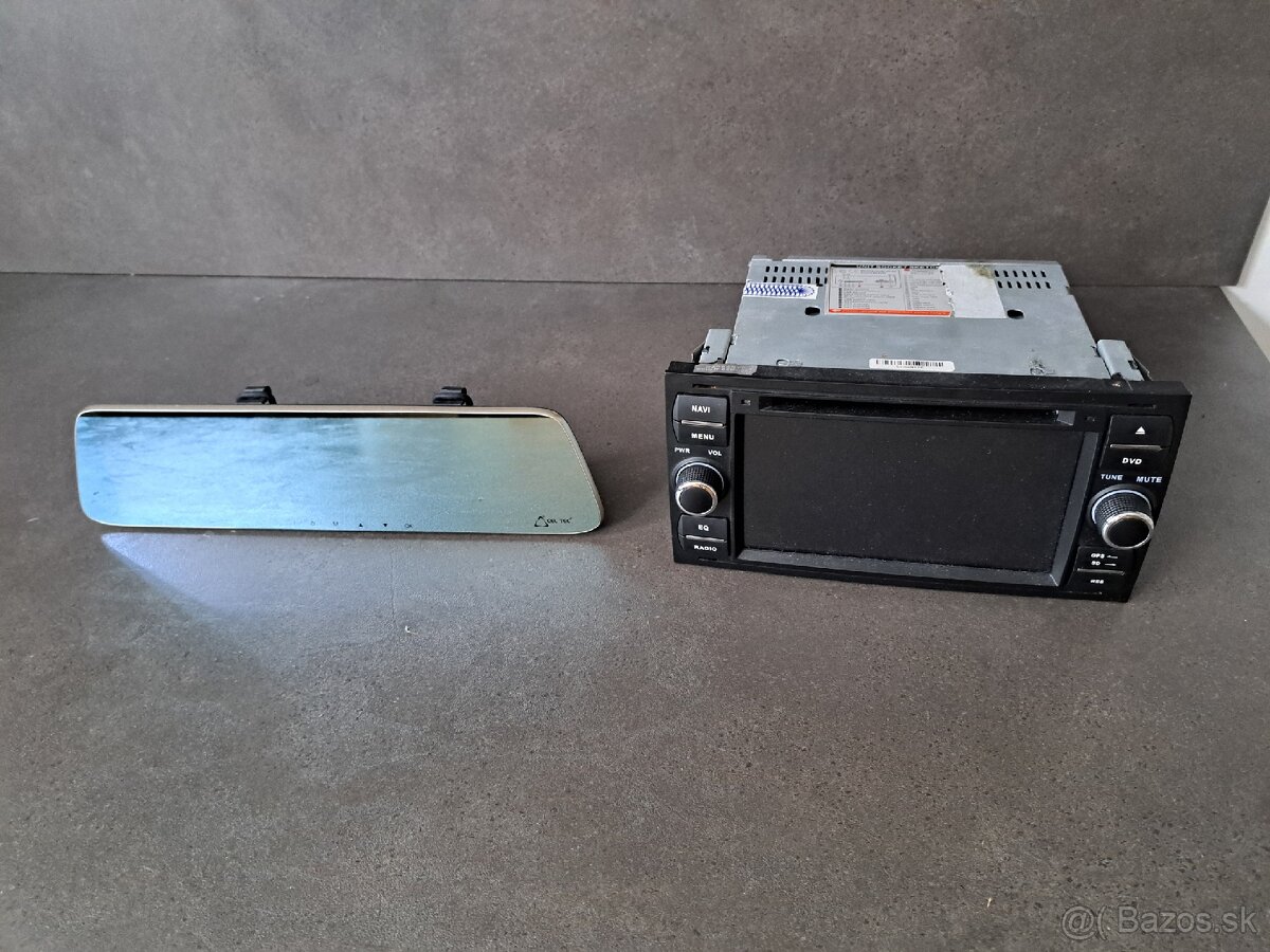 Predám auto radio Ford - 2