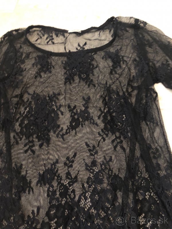 Predam ciernu cipkovanu bluzku/saty - 2