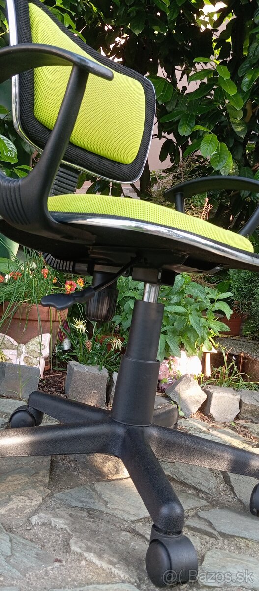 Kancelarska stolicka - 2