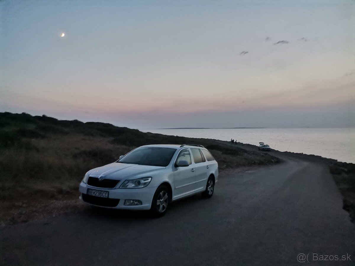 Škoda Octavia Combi - 2