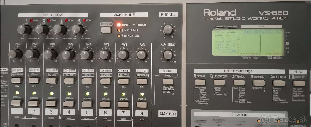Predam Roland VS 880 + kufor - 2