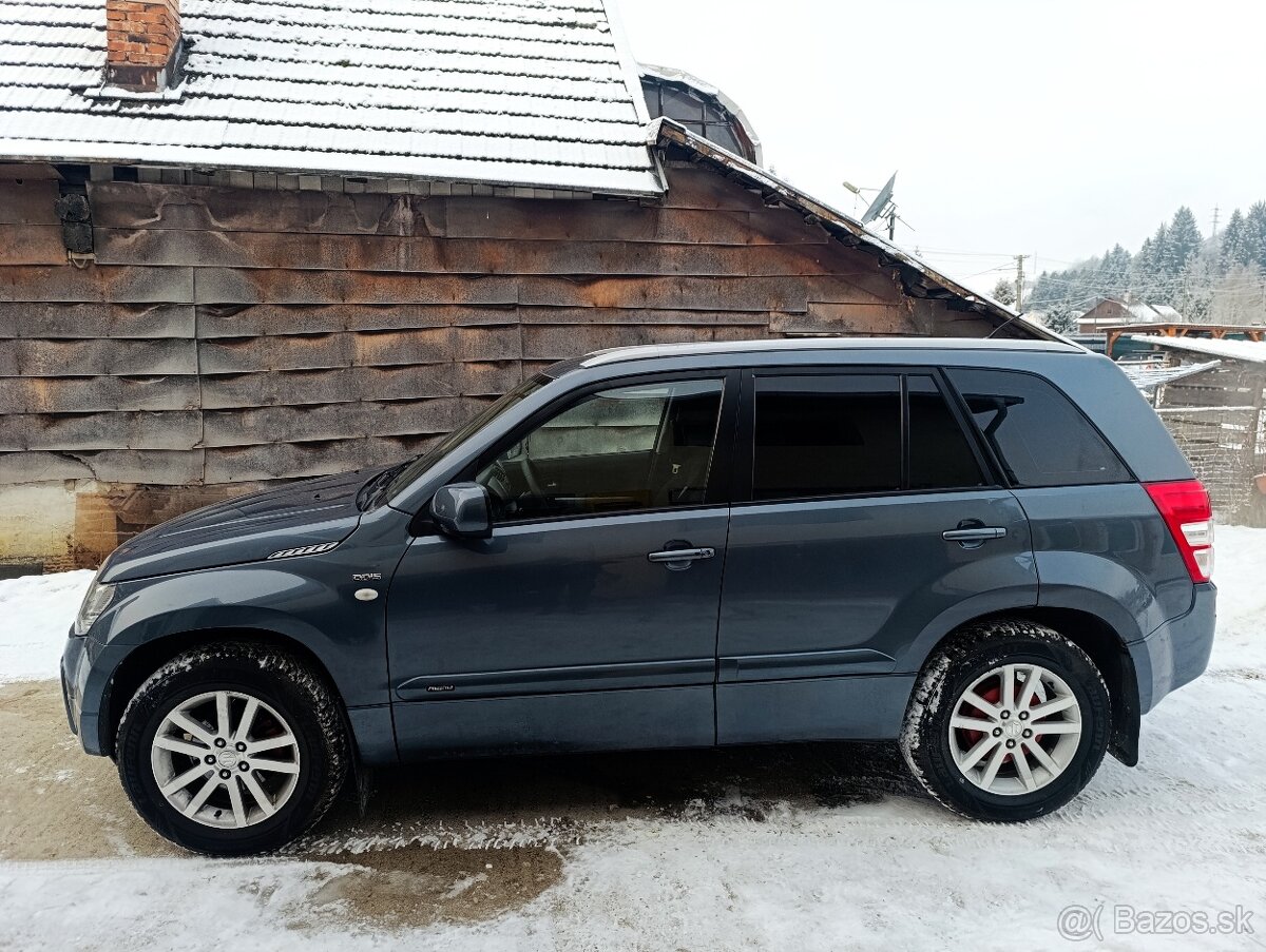 Suzuki Grand Vitara - 2
