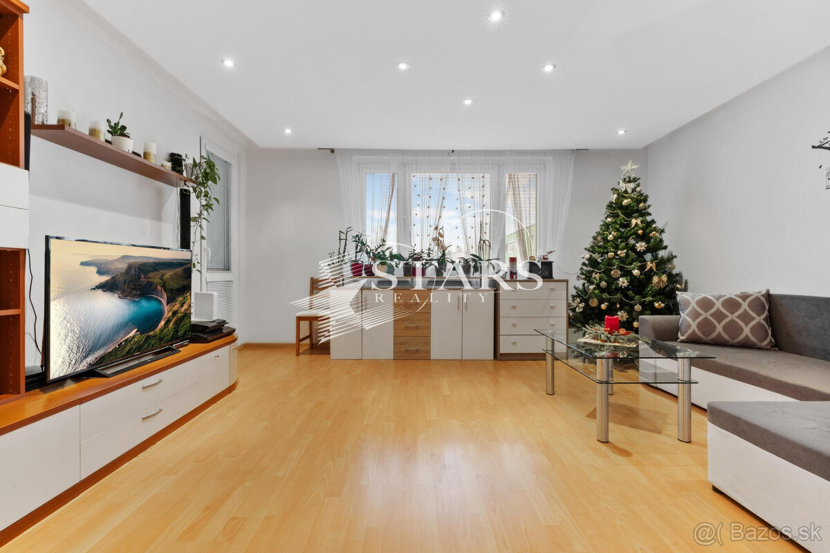 Na predaj 3 izbový byt s loggiou - 2