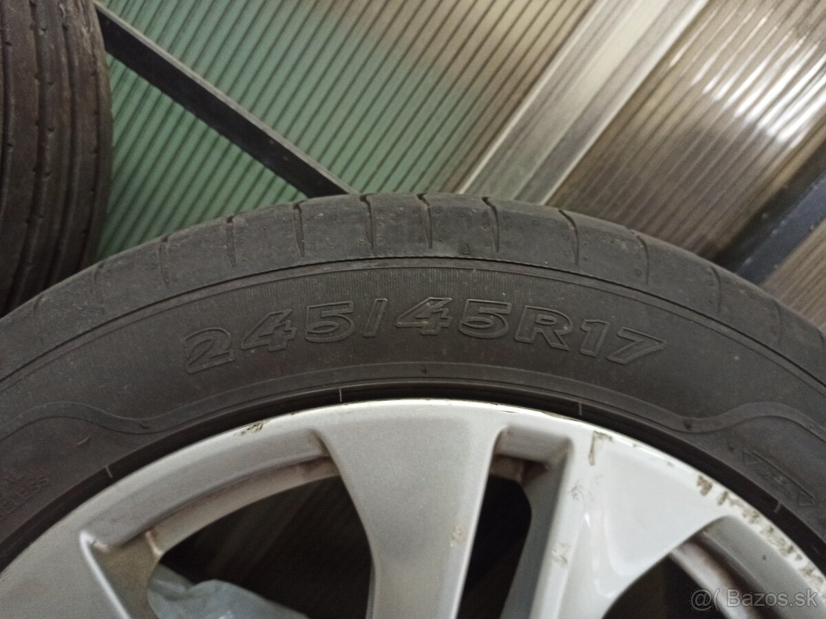 Elektróny Mercedes cla - 2