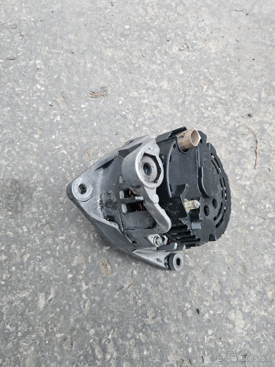 Predám alternator audi a6 c5 - 2