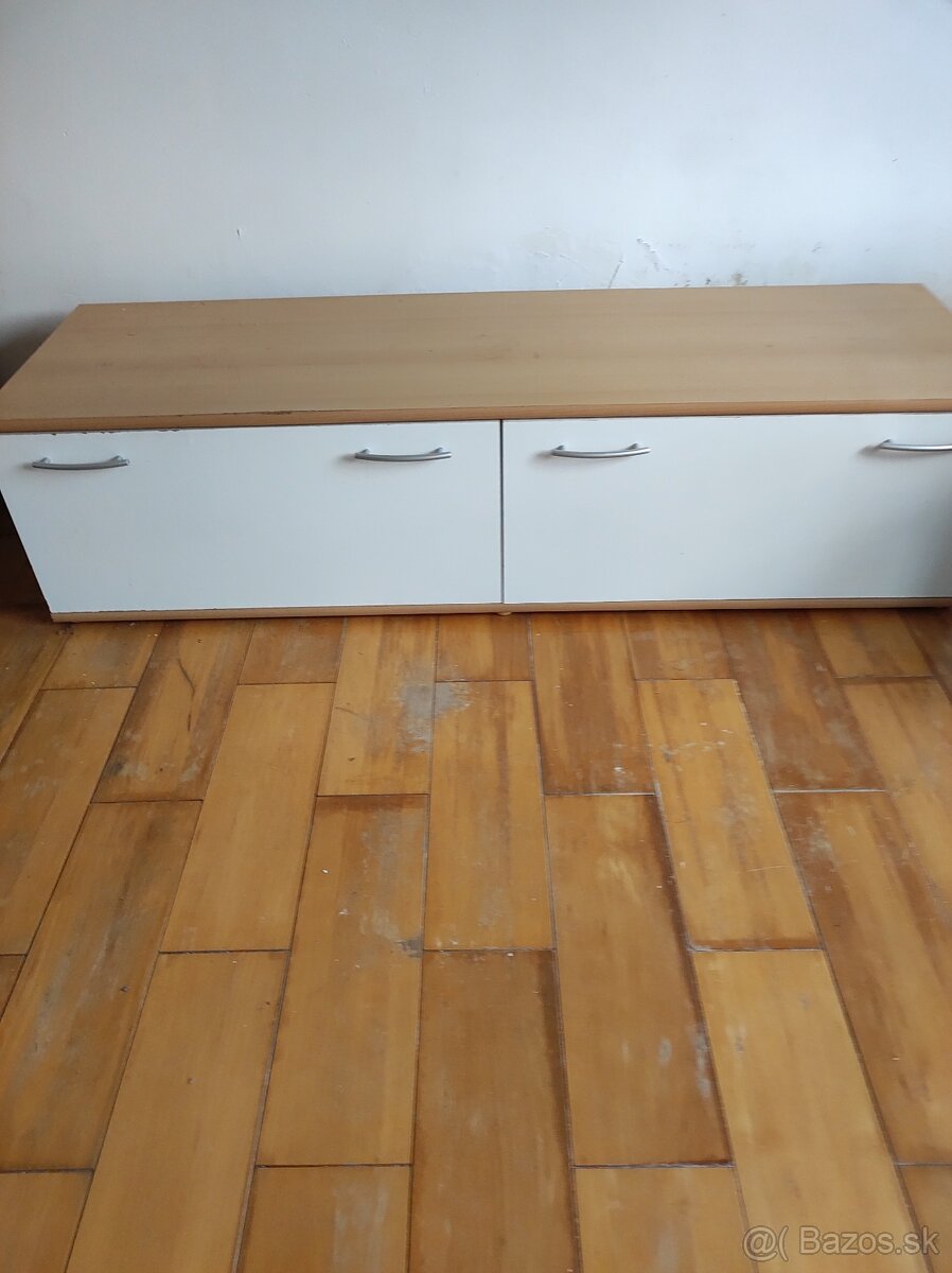 Skrinka pod Tv - 2