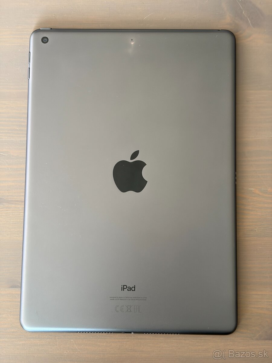 Apple iPad 8. gen, model A2270 32GB - 2