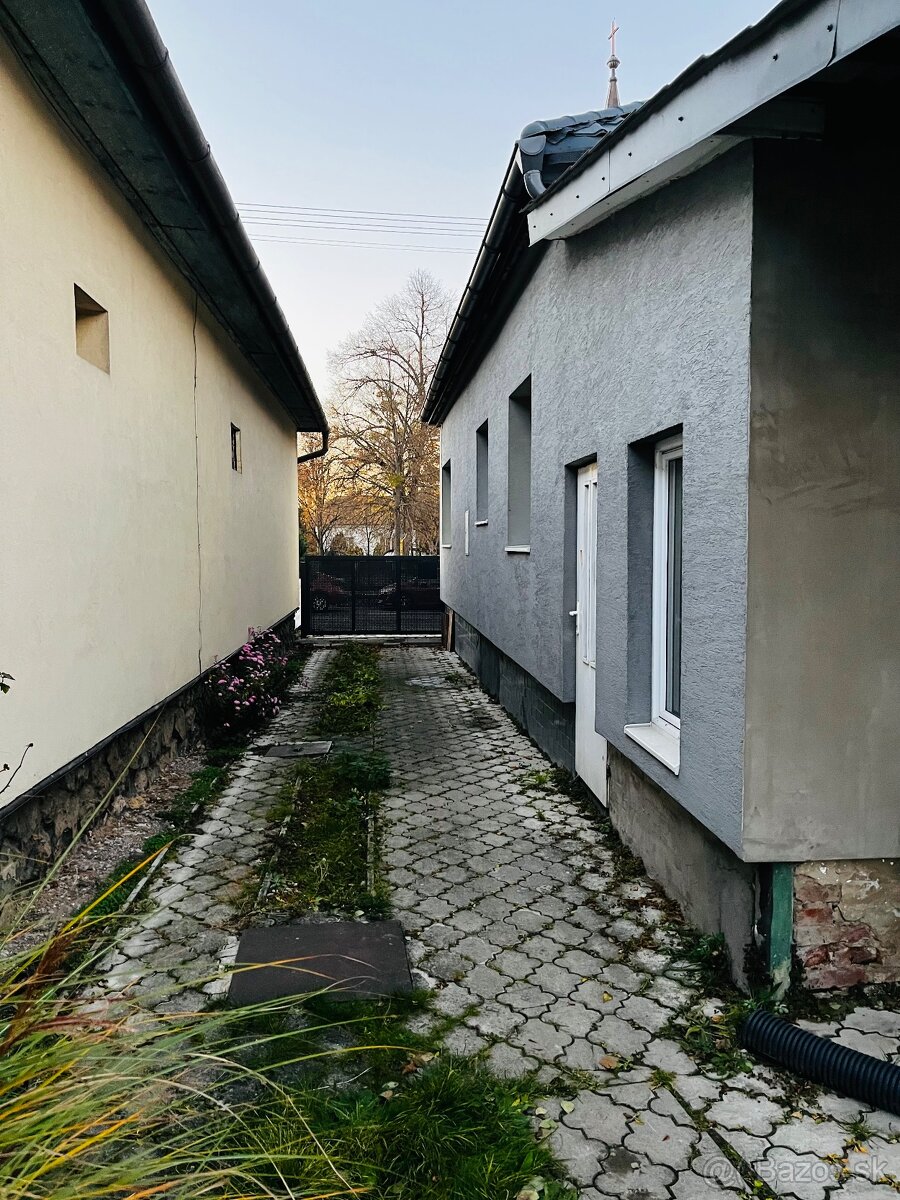 Kompletne zrekonštruovaný RD, 1868m2, Čemerné, VT - 2