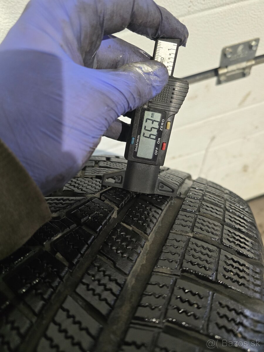 Zimné Pneu Hankook 225/60 R18 - 2