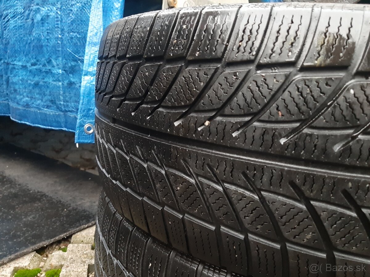 225/45r17 - 2