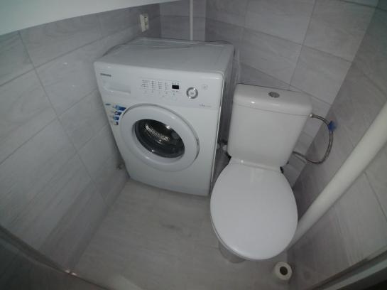 Na prenájom 1-izbový byt v centre Komárna LRo-1416 - 2