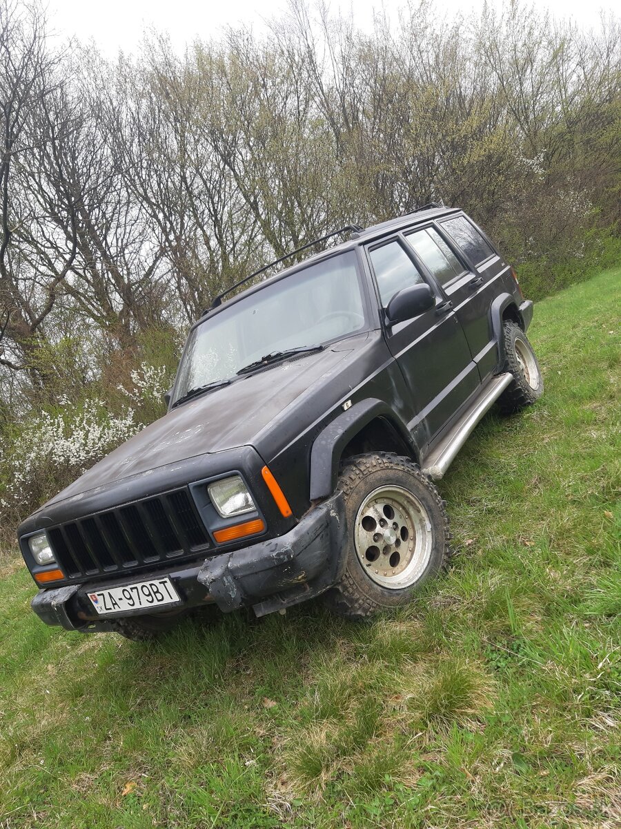 Predam jeep cherokee XJ - 2