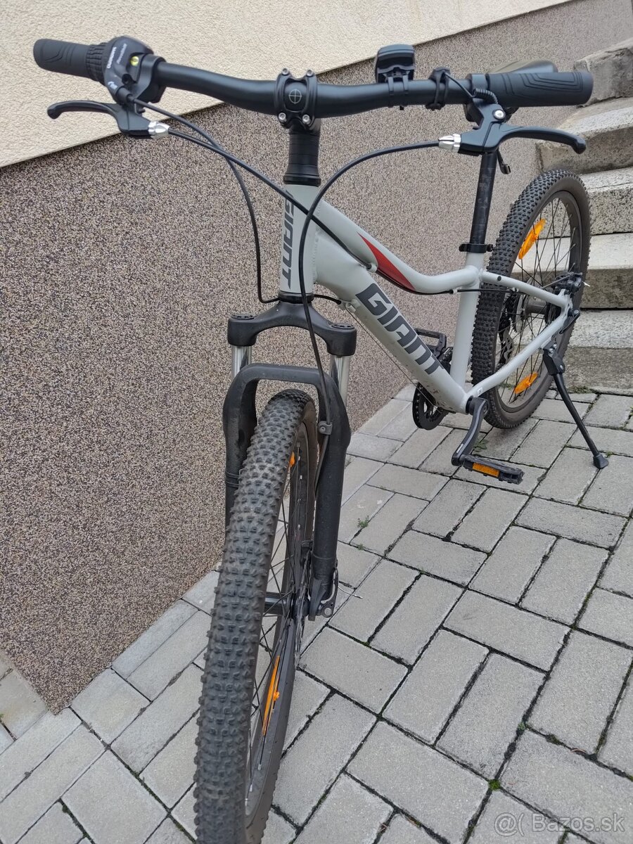 Bicykel GIANT XtC JR Disc 24 Concrete - 2