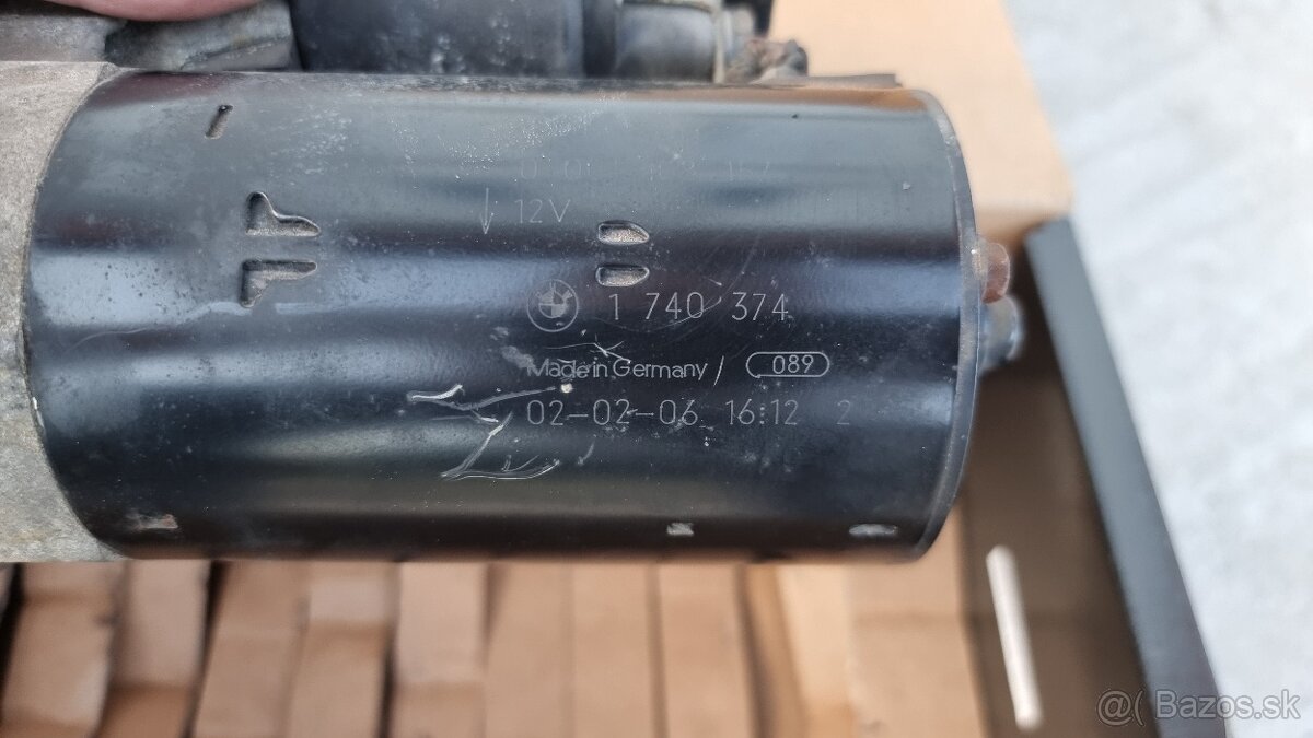 Predám štartér z M54B30 / E46 330I, E39 530I - 2