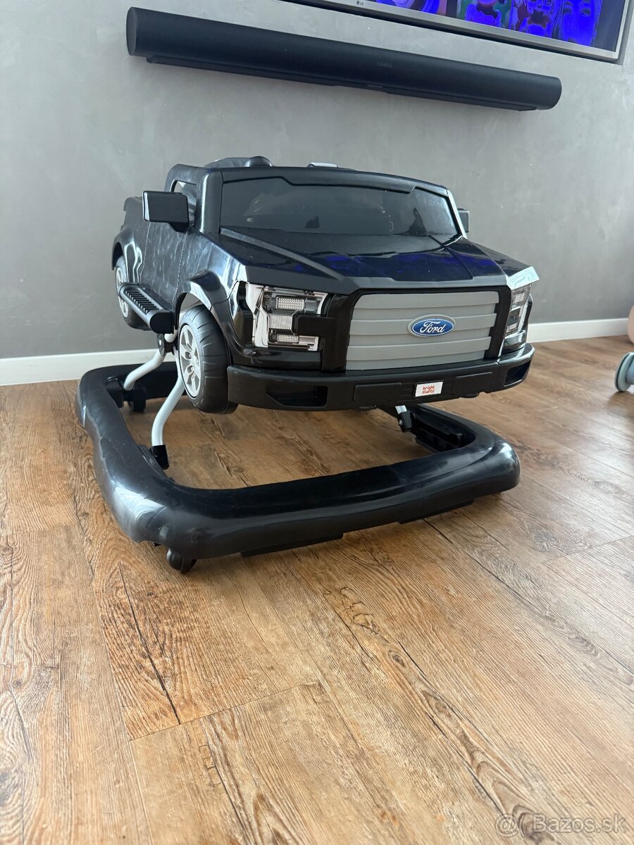 Chodítko Bright starts Ford autíčko - 2