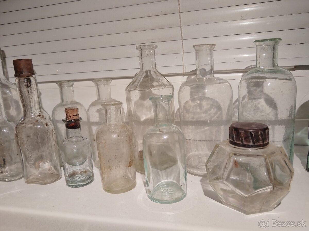 Staré fľaštičky a fľaše - 2