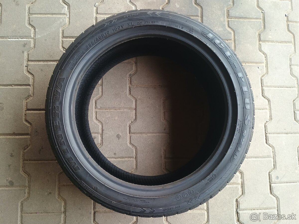 Zimné pneu Minerva 255/40 R19 XL - 2