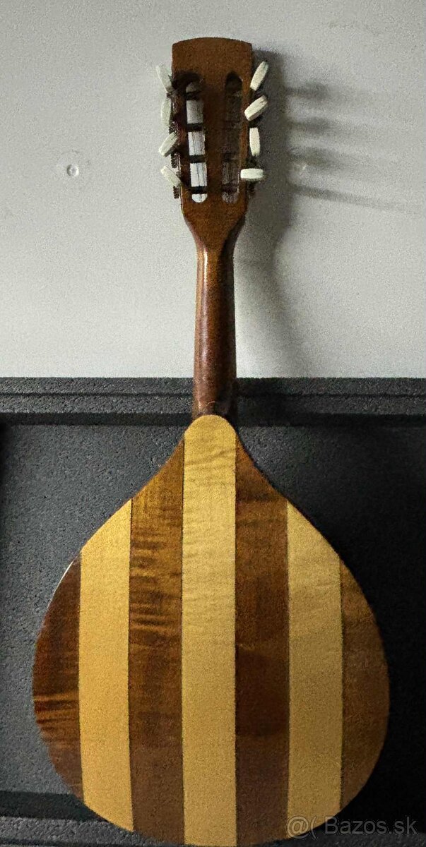Akustická mandolína - 2