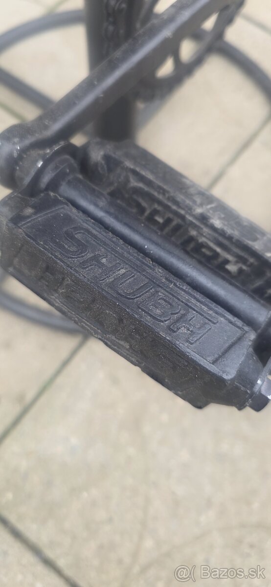 Barova stolička - 2