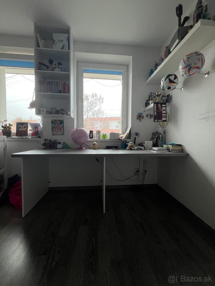 Rohový písací stôl na mieru - 2