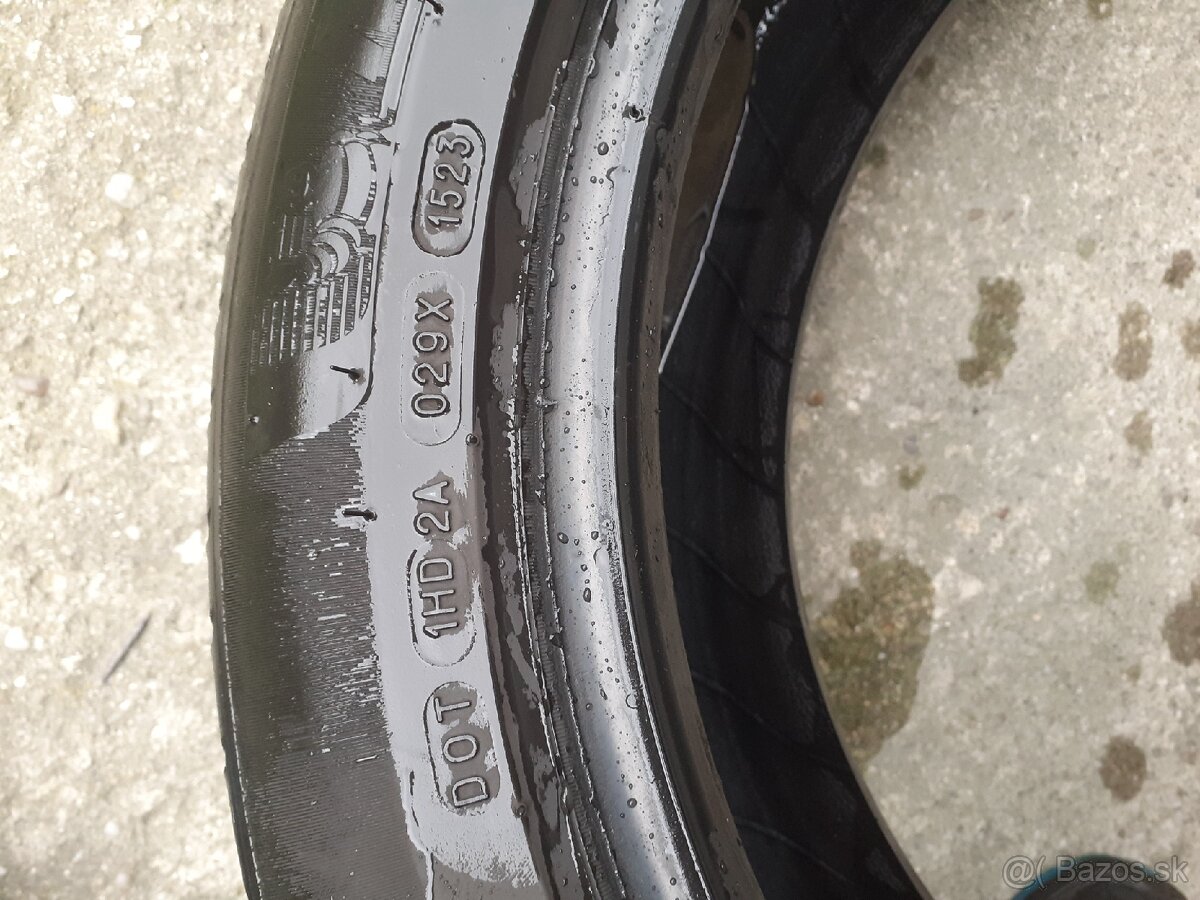 Predám 205/55 r17 - 2