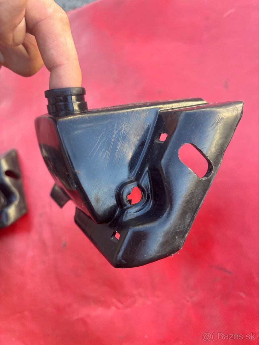 Babetta 207 kryt karburatora - 2