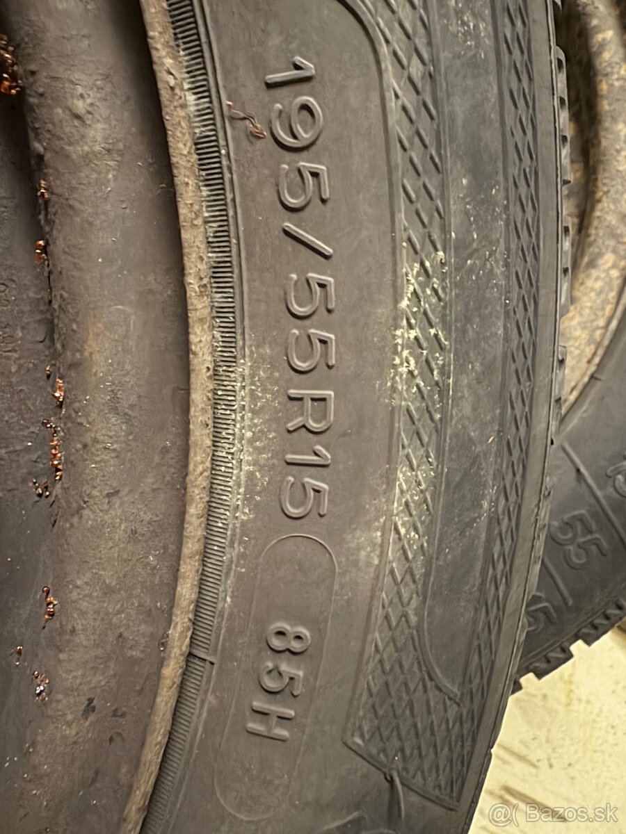 Zimné pneu 195/55 R15 - 2