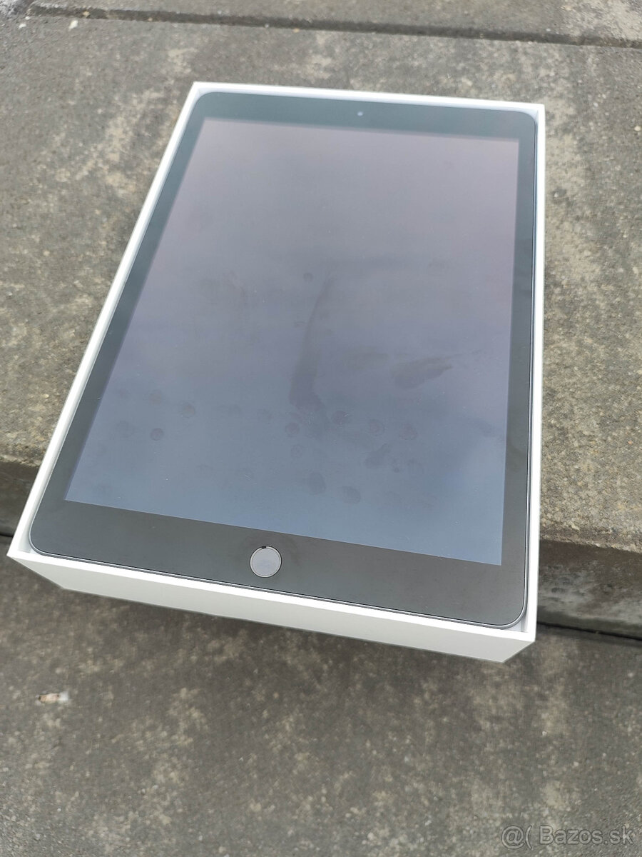 iPad 8gen 32 GB - 2