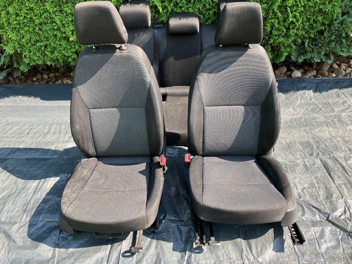 Škoda Octavia 3 Sedačky - 2