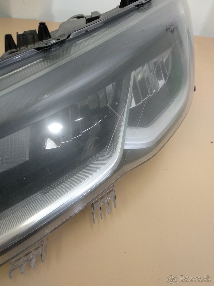 Volkswagen Golf 7 svetlo - 2