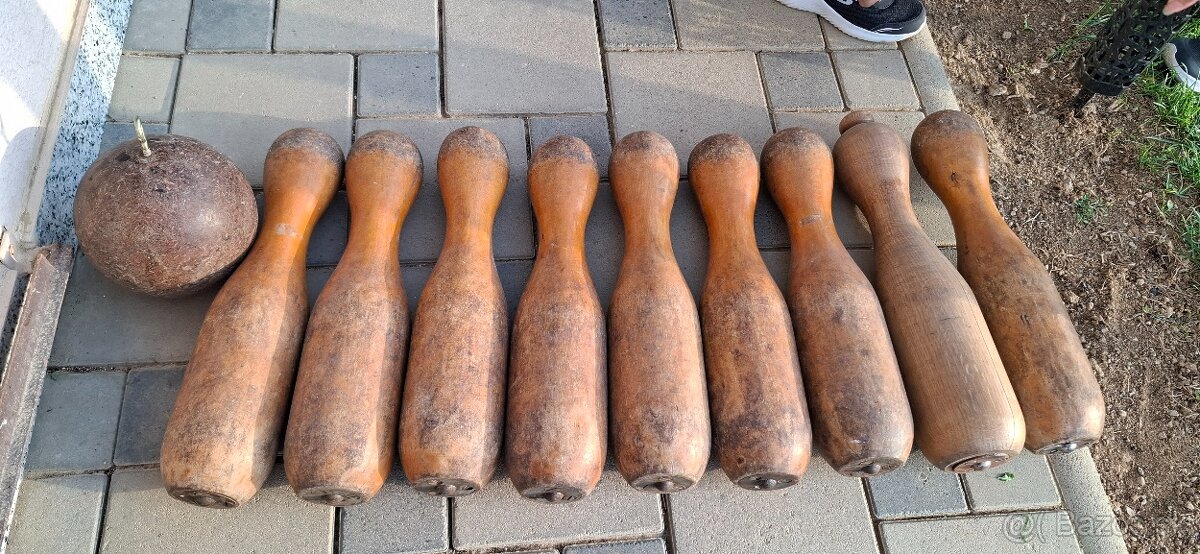 🪵 Starý drevený kolkový set - 2