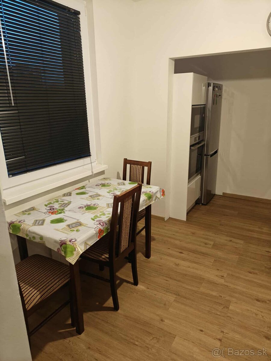 3izbovy byt na prenájom kompl. rekonstrukcia - 2