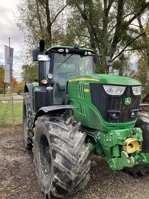 John Deere 6175M - 2