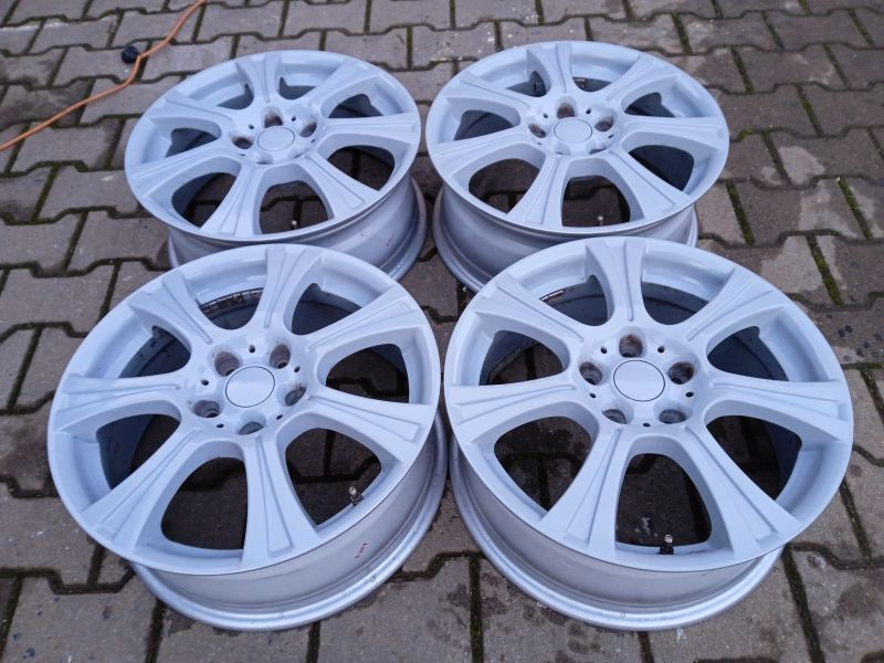 Elektróny RC Design 5x114,3 R17 4ks - 2