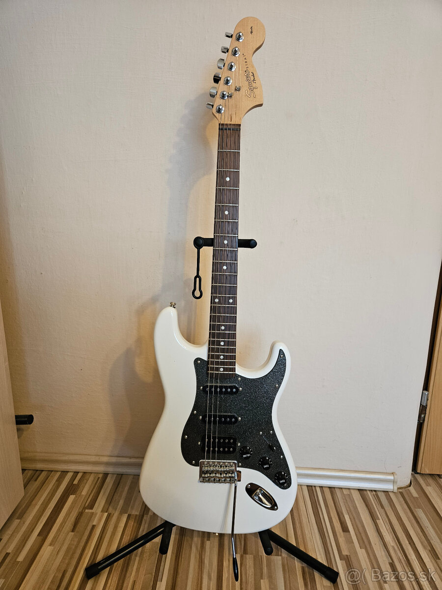 Fender Squier Affinity + Fender Champion 20 + príslušenstvo - 2
