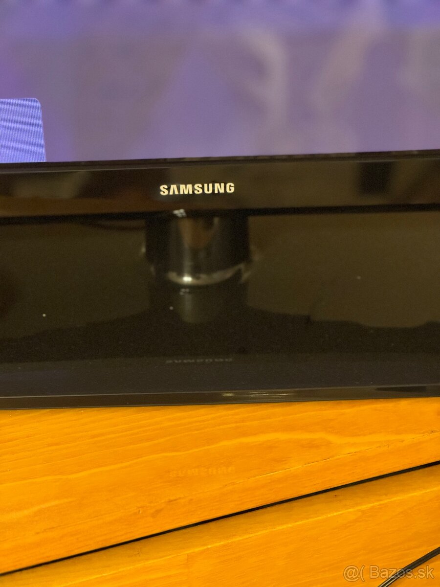 Plazmový televízor Samsung, uhl. 43” - 2