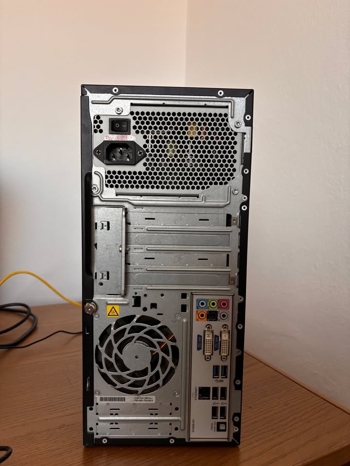 HP Elite Tower - 2