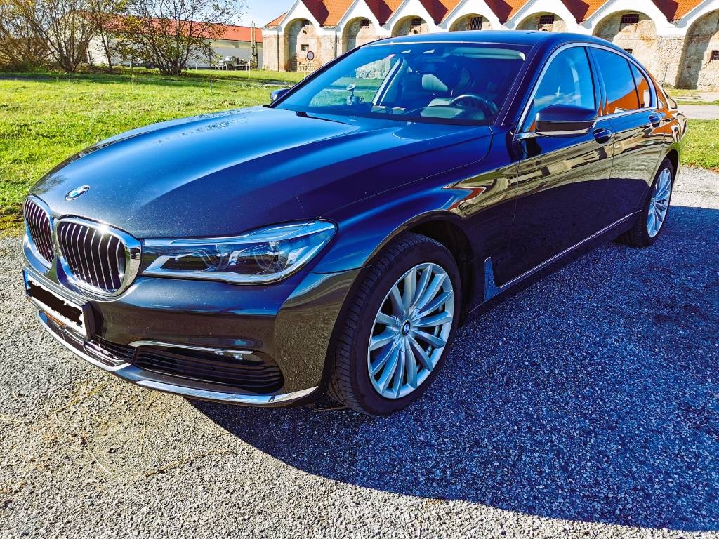 BMW Rad 7 730d A/T - 2