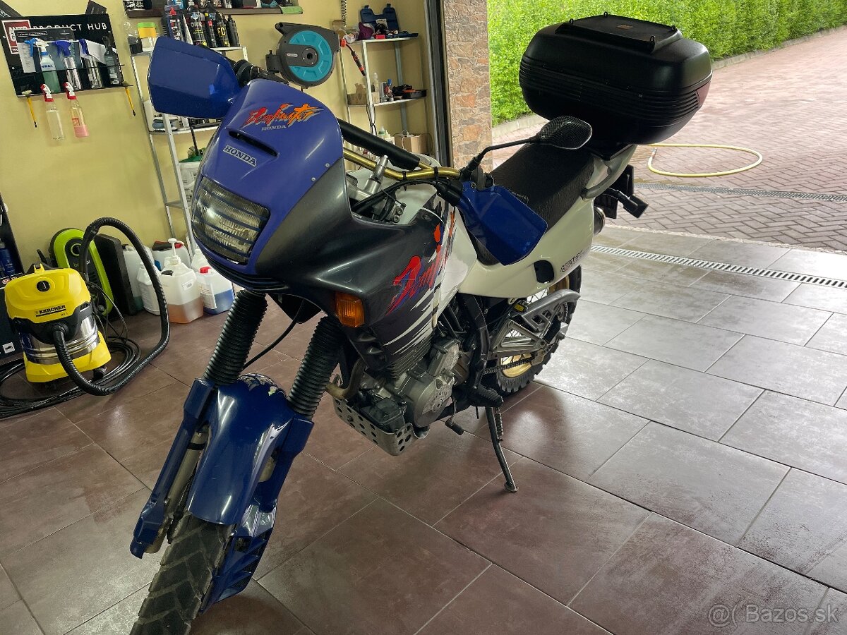 HONDA NX 650 DOMINATOR