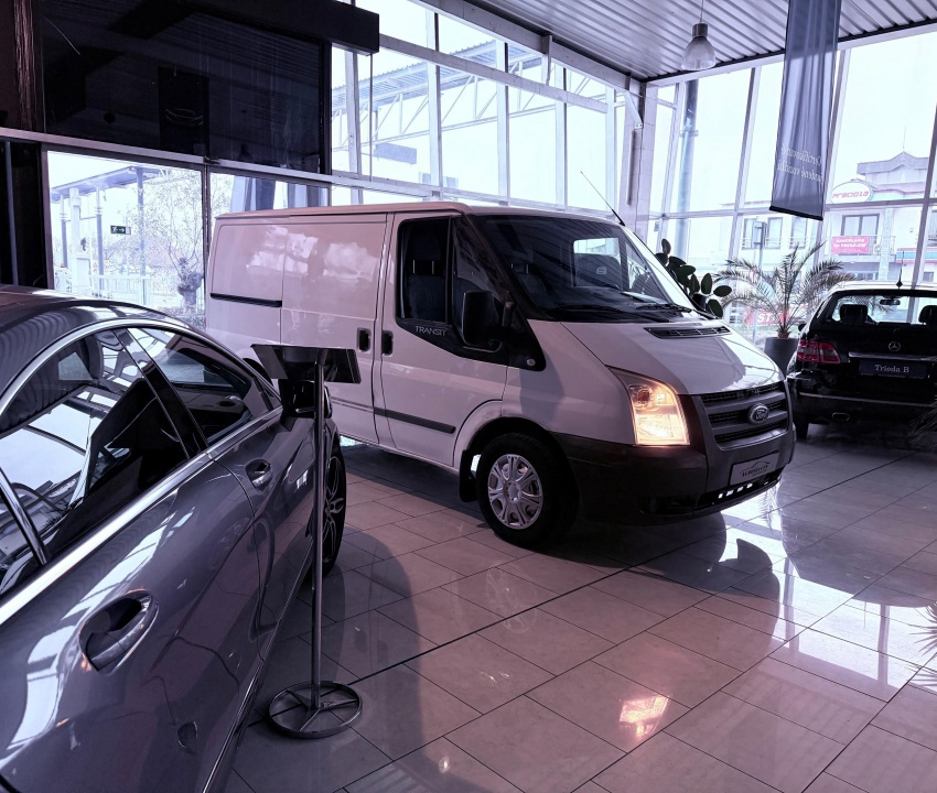 Ford Transit 2,2 TDCI FT 260 K LKW SK ŠPZ - 2