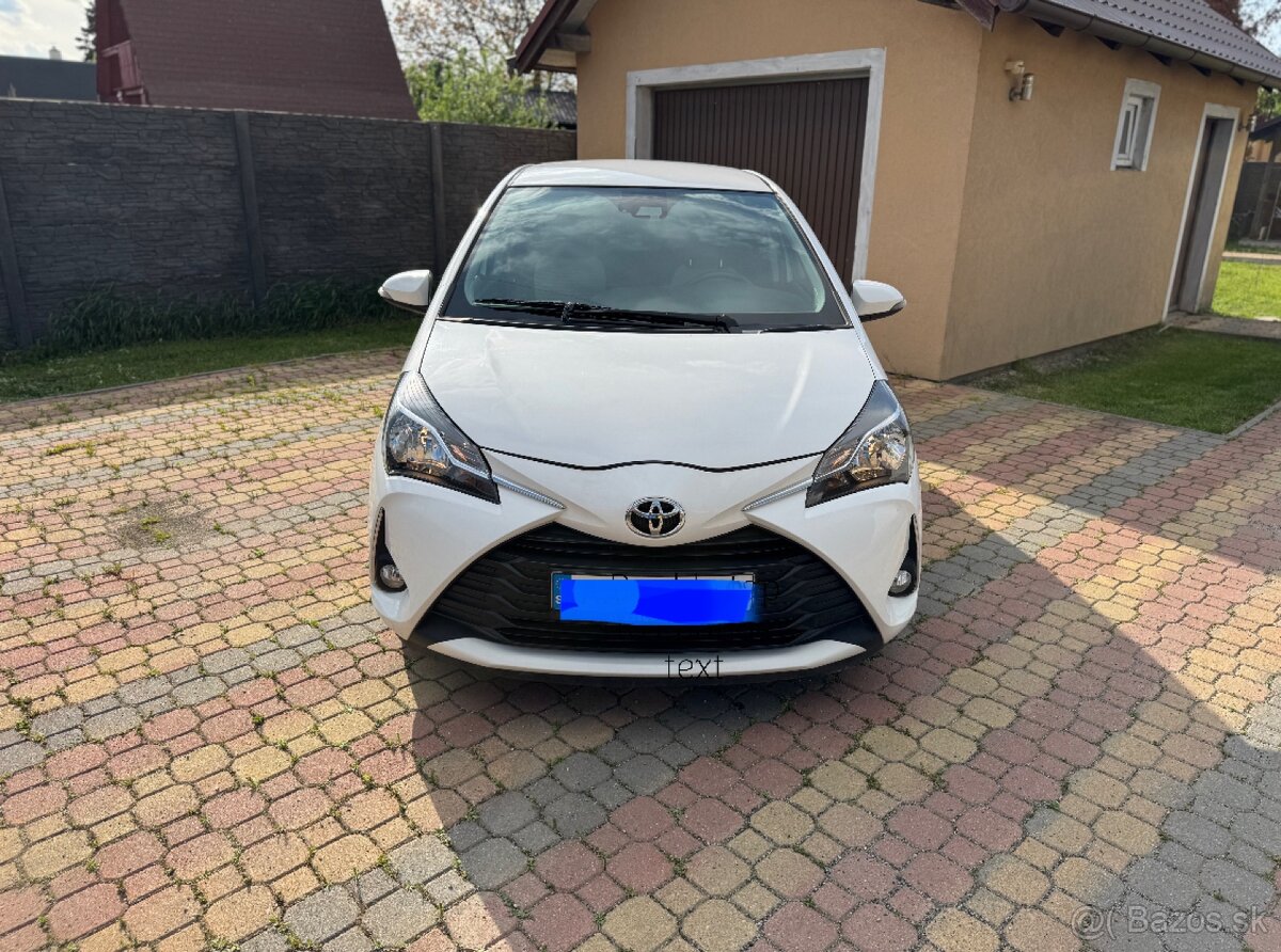 Toyota Yaris 1.5i benzín Automat - 2