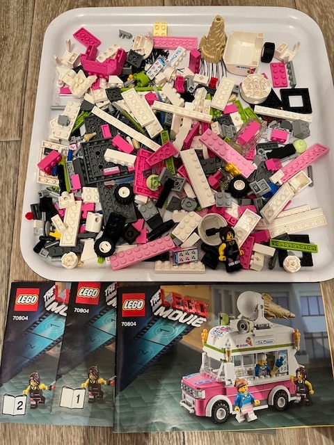 Predám sety zo série Lego Movie - 2