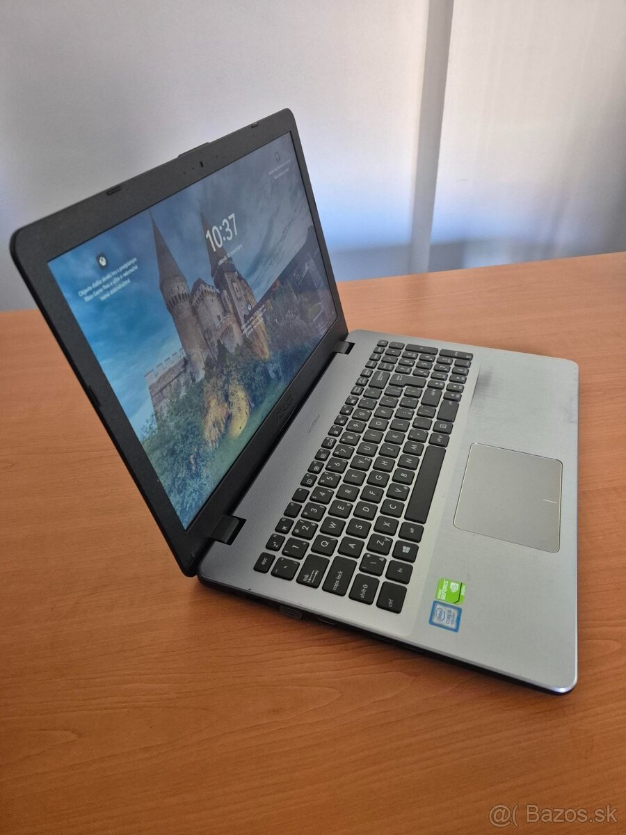 Notebook ASUS X542U/15,6"/i5-8250U/500GB/16GB/Win11 Pro - 2