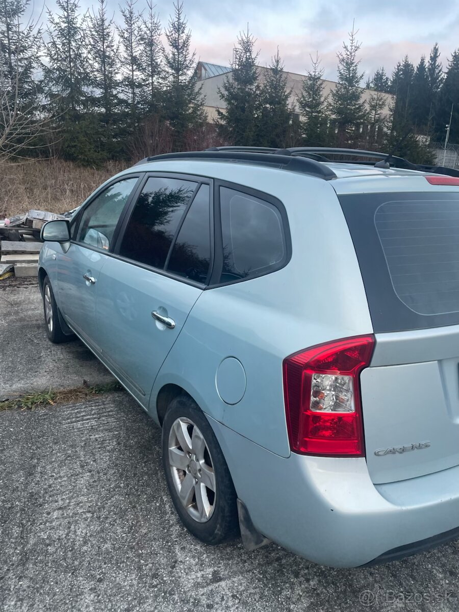 KIA Carens 2.0 crdi - 2
